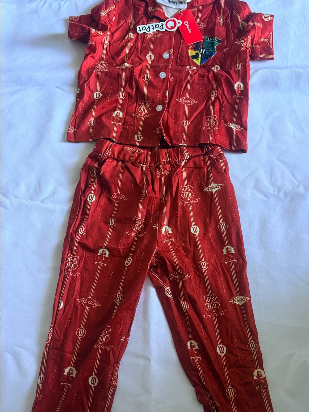 Warner Bros. Red Short Sleeve Kids Pajama Set with Crest